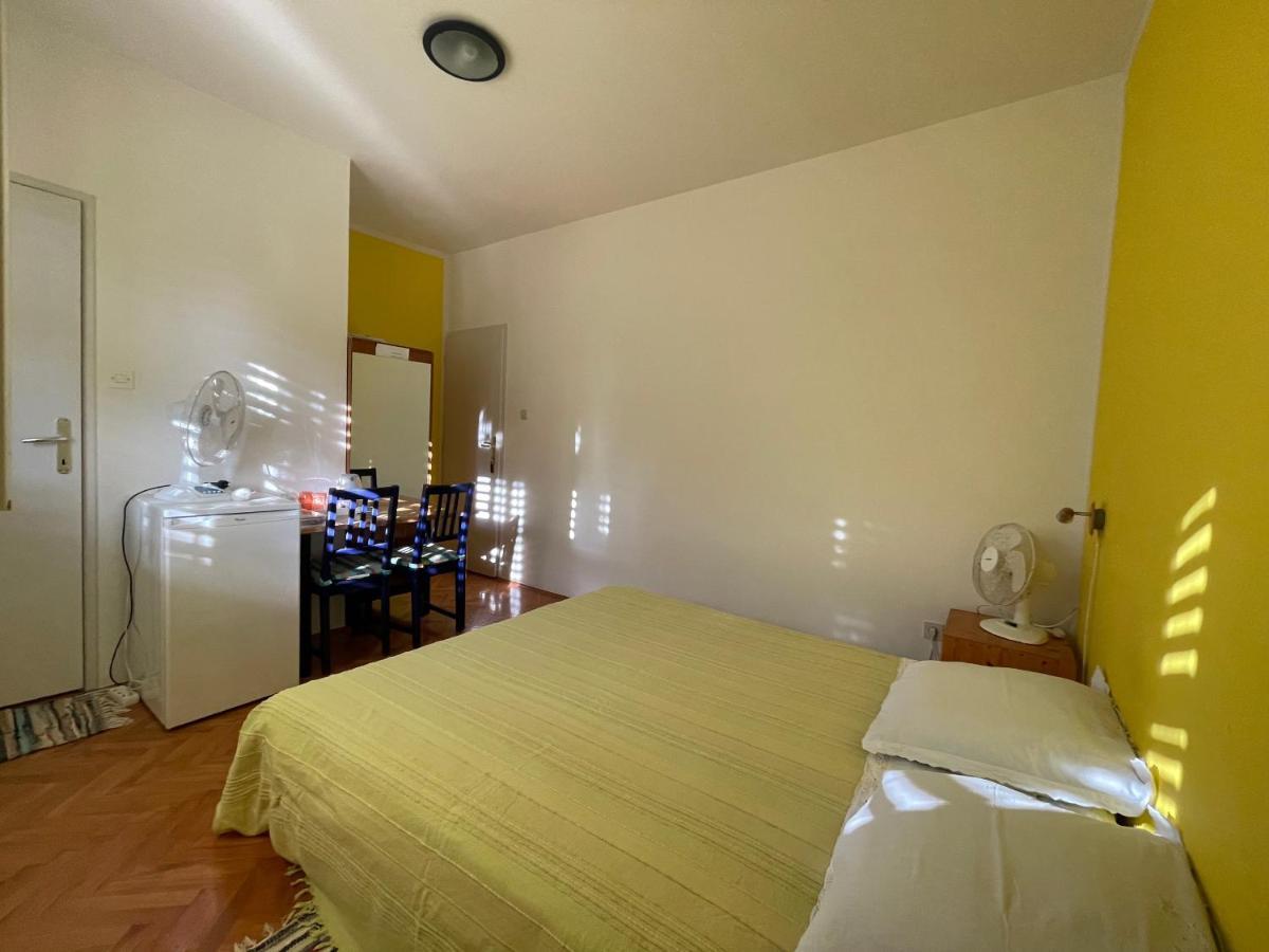 Hvar Guesthouse - Double Bedroom With Private Bathroom Jelsa  Eksteriør bilde